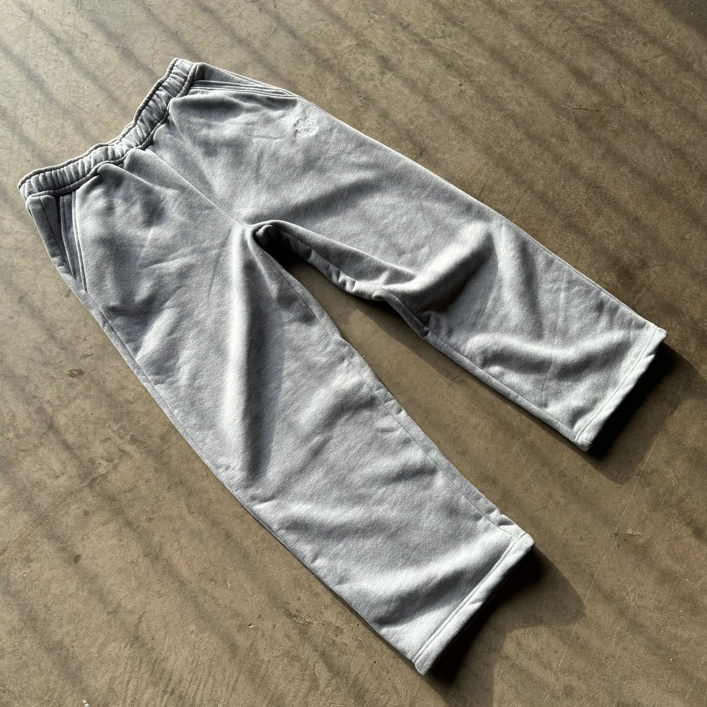 GREY SWEATPANTS V1